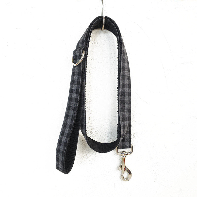 Adjustable Pet Training Leash For Secure And Controlled Walking