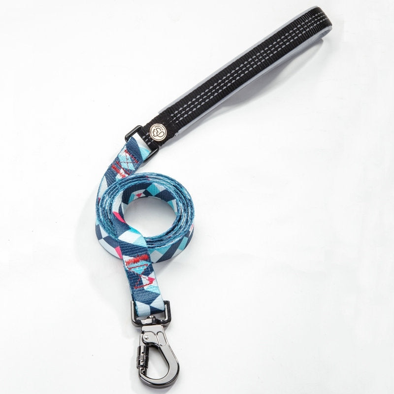 Durable Pet Leash For Secure And Comfortable Daily Walking