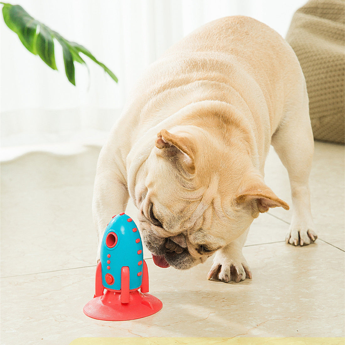 Rocket Shaped Pet Food Dispensing Chew Toy Bite Resistant