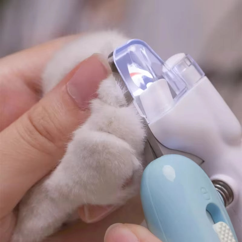 Professional Pet Nail Clipper Scissors With Comfortable Grip Design