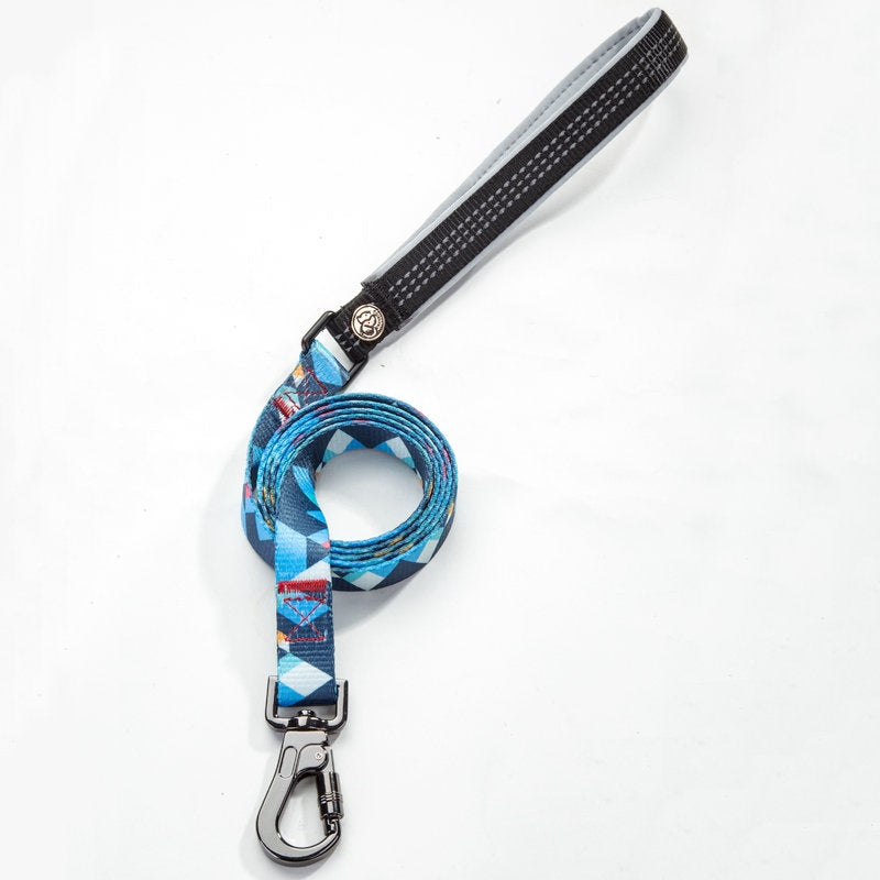 Durable Pet Leash For Secure And Comfortable Daily Walking